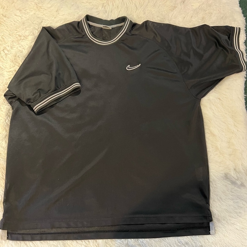Rare Vintage Nike Black Mesh Short Sleeve Shirt with Embroidered Swoosh Decal 90 - Picture 3 of 4
